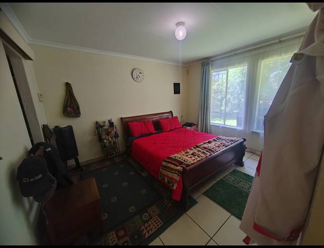 2 BEDROOM FREESTANDING FOR SALE IN HUNTINGDON